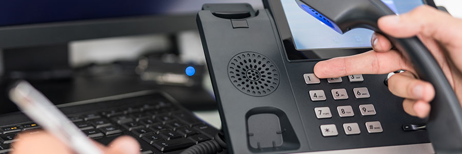 What are the different VoIP options for SMBs?